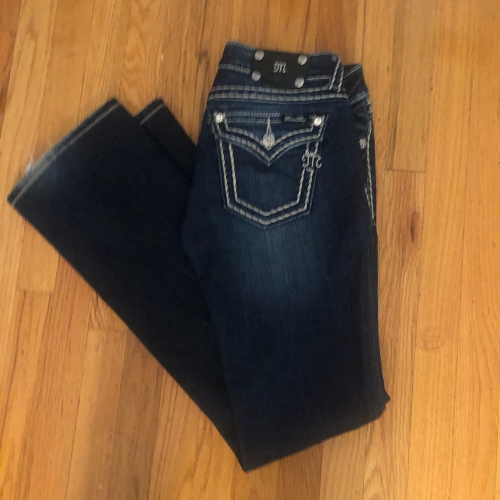 Woman’s Miss Me Jeans💗29